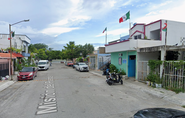 CASA ADJUDICADA EM CIRCUITO MISION DEL PUENTE, COL MISION DEL CARME, QUINTANA ROO