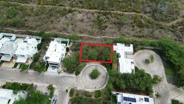 Venta de Terreno Residencial Dentro de Privada Soluna, Chablekal, Mérida, Yucatán