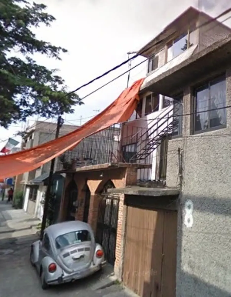 Casa en venta en Campamento 2 de Octubre, Iztacalco — foto 1 de 10