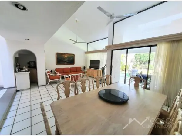 Casa en venta en Manantiales, Cuernavaca — foto 3 de 11