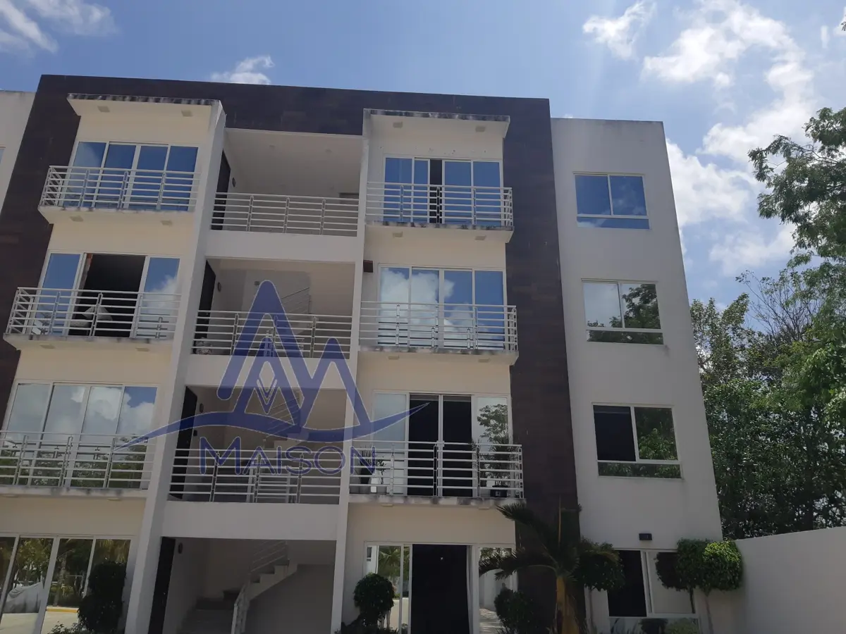 Departamento en venta en Parque Residencial, Playa del Carmen — foto 1 de 32