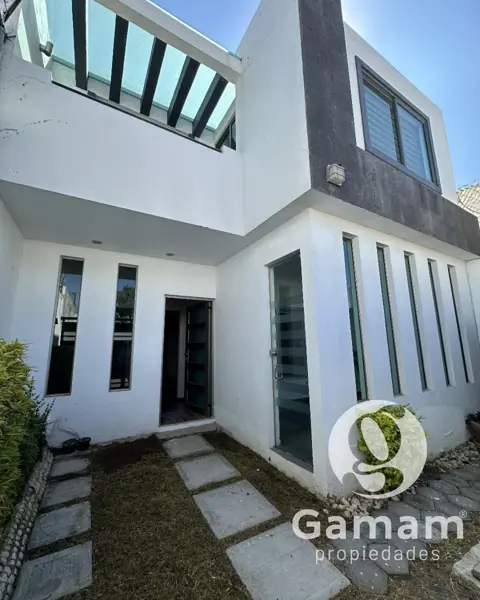 Casa en venta en Parque los Encinos, Mineral de la Reforma — foto 2 de 25