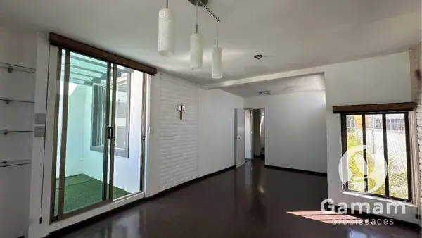 Casa en venta en Parque los Encinos, Mineral de la Reforma — foto 3 de 25