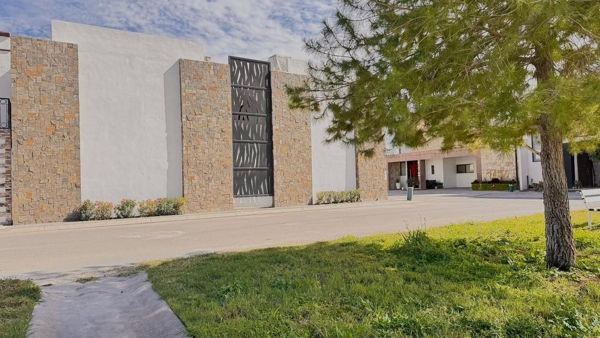 Casa en venta en Los Arrayanes, Gómez Palacio — foto 3 de 37