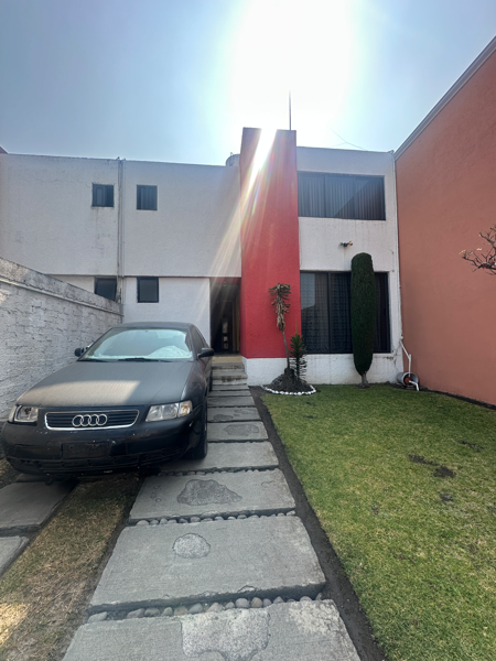 CASA EN VENTA JARDÍNES DEL ALBA