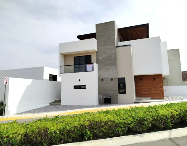 CASA EN VENTA FRACCIONAMIENTO ZIZANA, ZAKIA