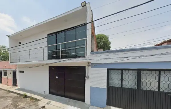Se Vende Casa de Recuperación Bancaria en C. Rep. de Argentina, Quintero, San Pedro Tlaquepaque Jal. Se Vende Casa de Recuperación Bancaria en C. Rep. de Argentina, Quintero, San Pedro Tlaquepaque Jal.