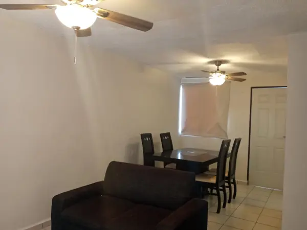 Casa en venta en Valle de las Palmas Tercer Sector, Apodaca — foto 3 de 9