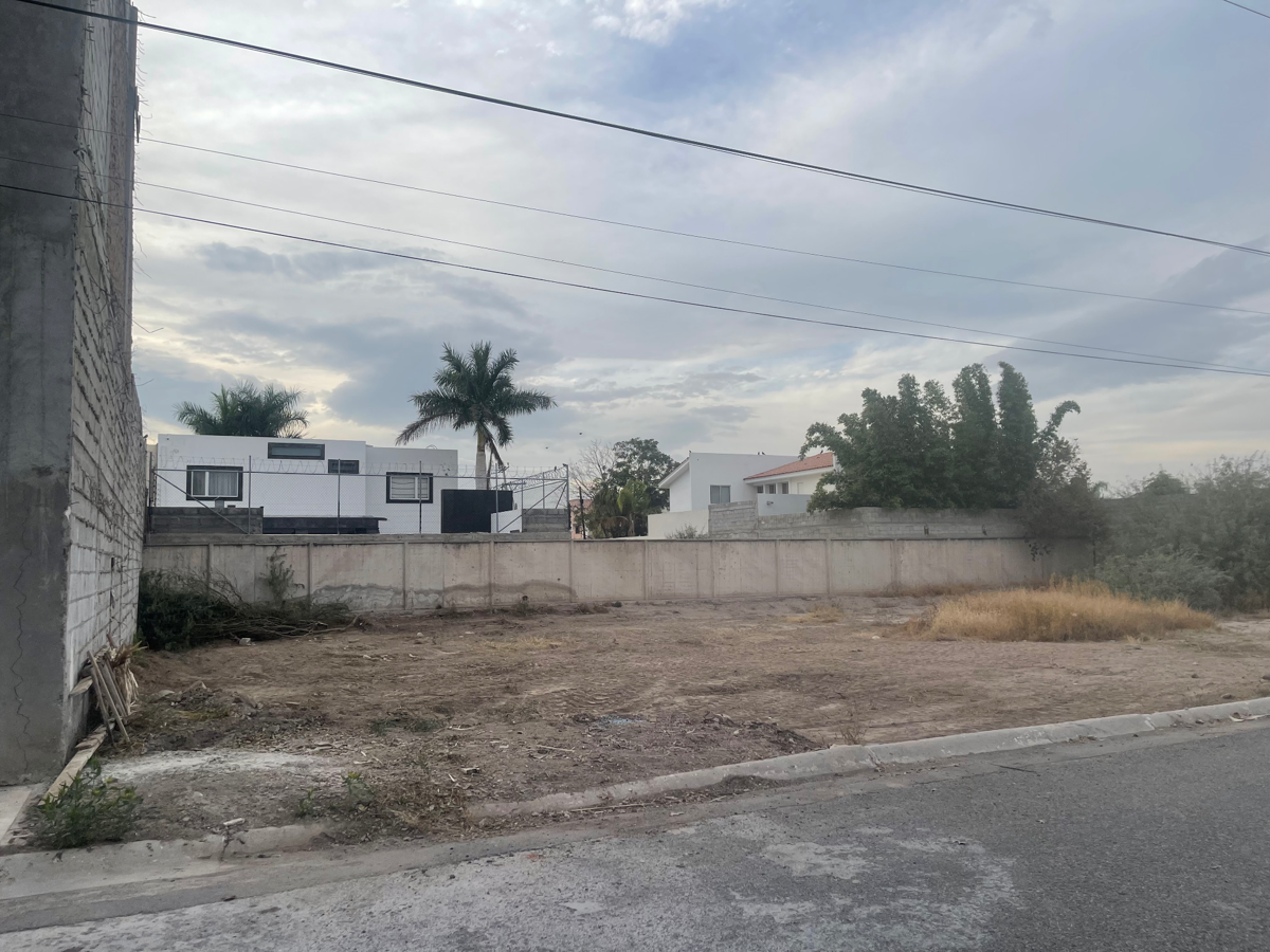 Terreno en venta en Las Quintas, Torreón — foto 1 de 8