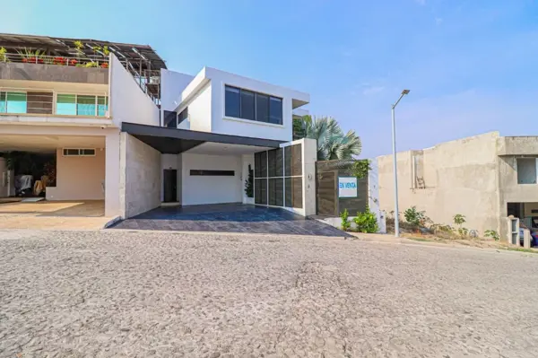 Casa en venta en Burgos Bugambilias, Temixco — foto 3 de 24
