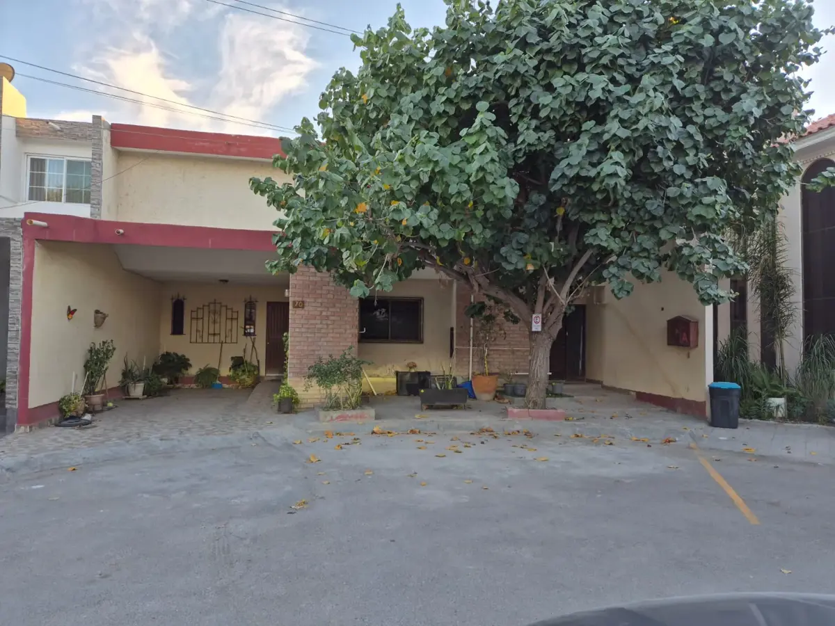 Casa en venta en Villas la Rosita, Torreón — foto 1 de 13