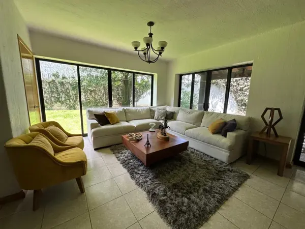 Casa en renta en Rinconada de los Novelistas, Zapopan — foto 3 de 16