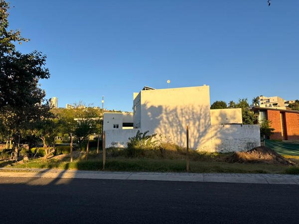 Terreno en venta en Villas de Irapuato, Irapuato — foto 2 de 9