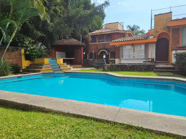 Casa en venta en Lomas de Atzingo, Cuernavaca — foto 2 de 22