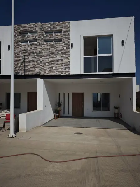 Casa en Venta en Comunidad Cerrada en Zapopan, Jalisco