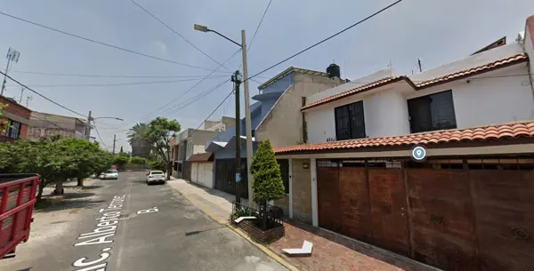Casa en venta en Constitucion de 1917, Iztapalapa — foto 2 de 8