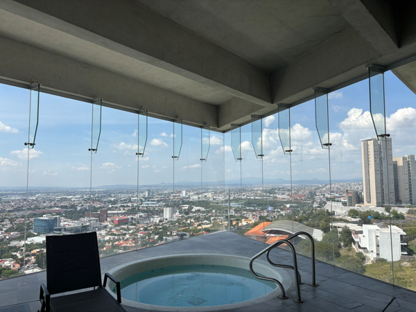 Renta Departamento Amueblado en Amiría, Querétaro, Balcones Coloniales