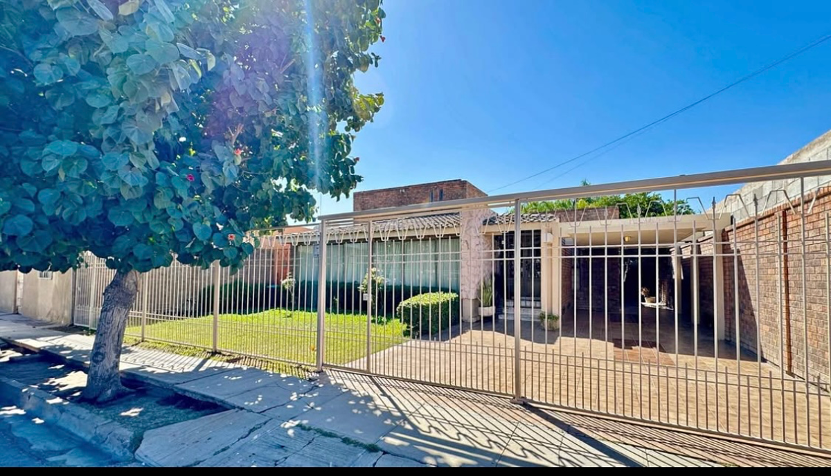 Casa en venta en Ampliación los Ángeles, Torreón — foto 1 de 19