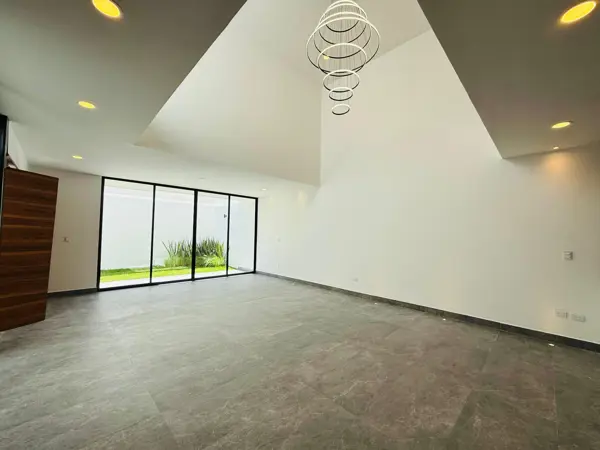 Casa en venta en Lomas de Angelópolis, San Andrés Cholula — foto 3 de 24