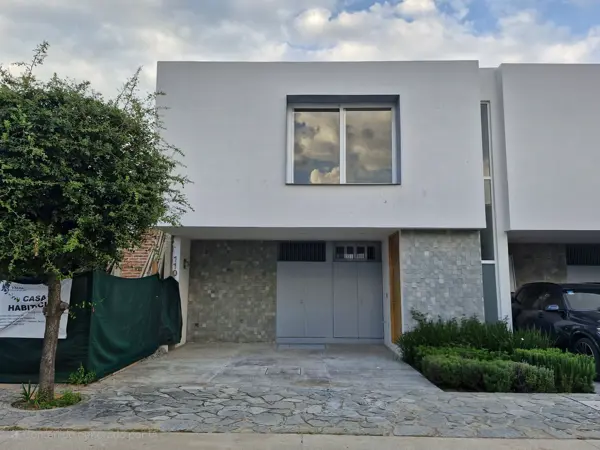 Casa en venta en Solares, Zapopan — foto 2 de 34