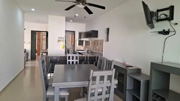 Casa en renta en Gran Santa Fe, Mérida — foto 2 de 29