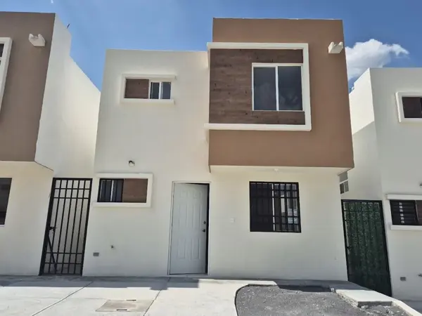 Casa en venta en Parajes de los Pinos, Ramos Arizpe — foto 2 de 19