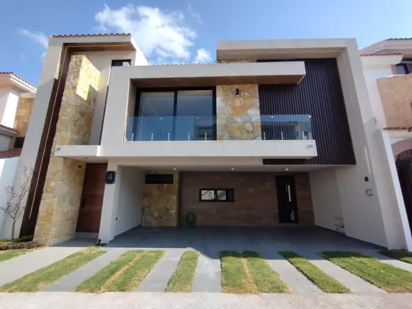 Casa en venta en Lomas de Angelópolis, San Andrés Cholula — foto 2 de 26