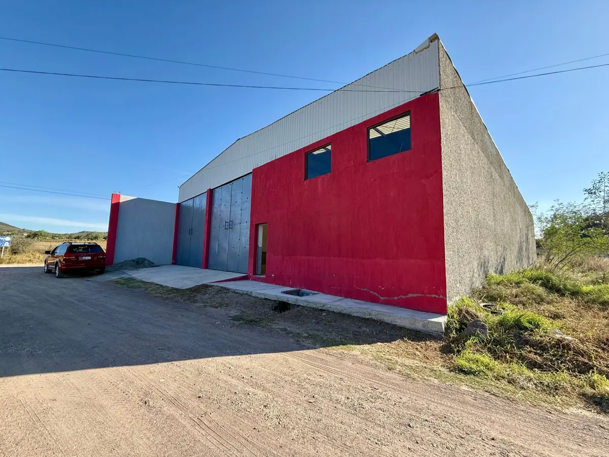 Bodega en venta en Pachuquilla, Mineral de la Reforma — foto 1 de 14