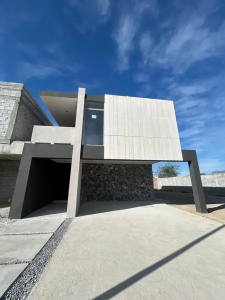 Casa en venta en San José Residencial, Saltillo — foto 2 de 19