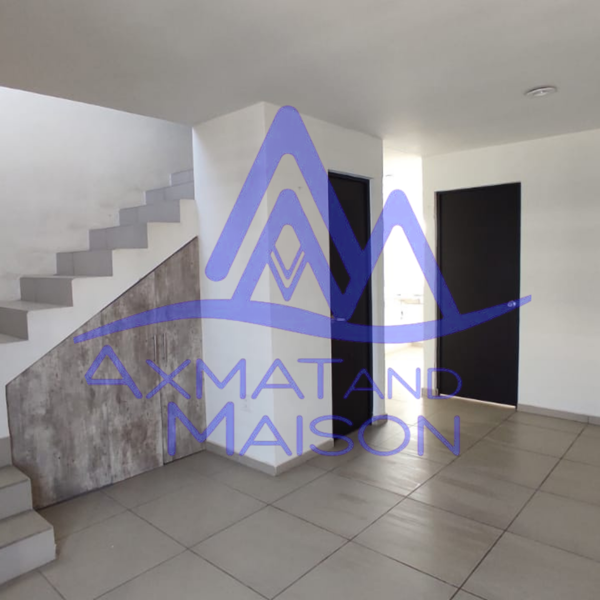 Casa en venta en Real Del Valle, Tlajomulco de Zúñiga — foto 3 de 13