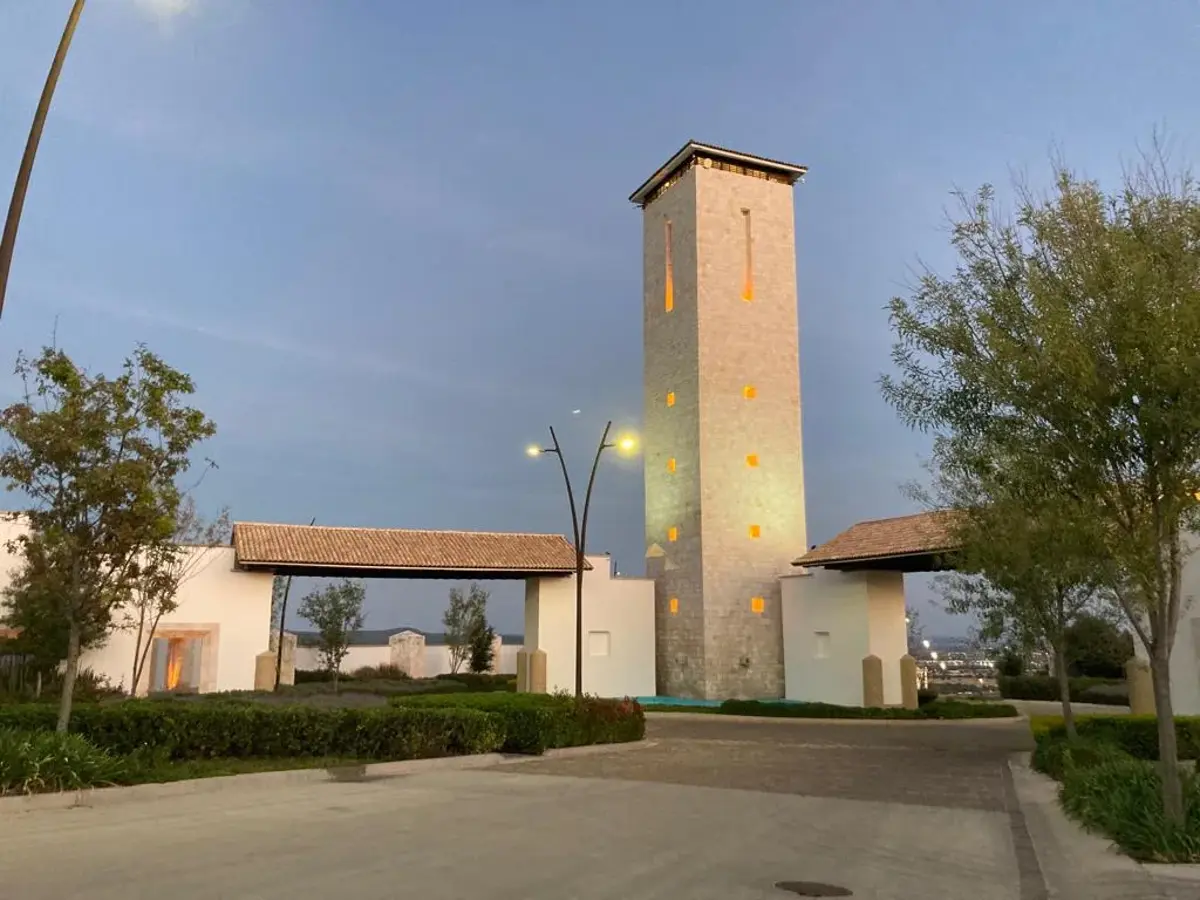Terreno en venta en El Mayorazgo, El Marqués — foto 1 de 10