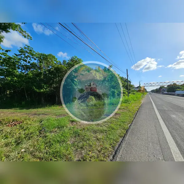 Terreno en venta en Paraíso, Tabasco - Zona residencial