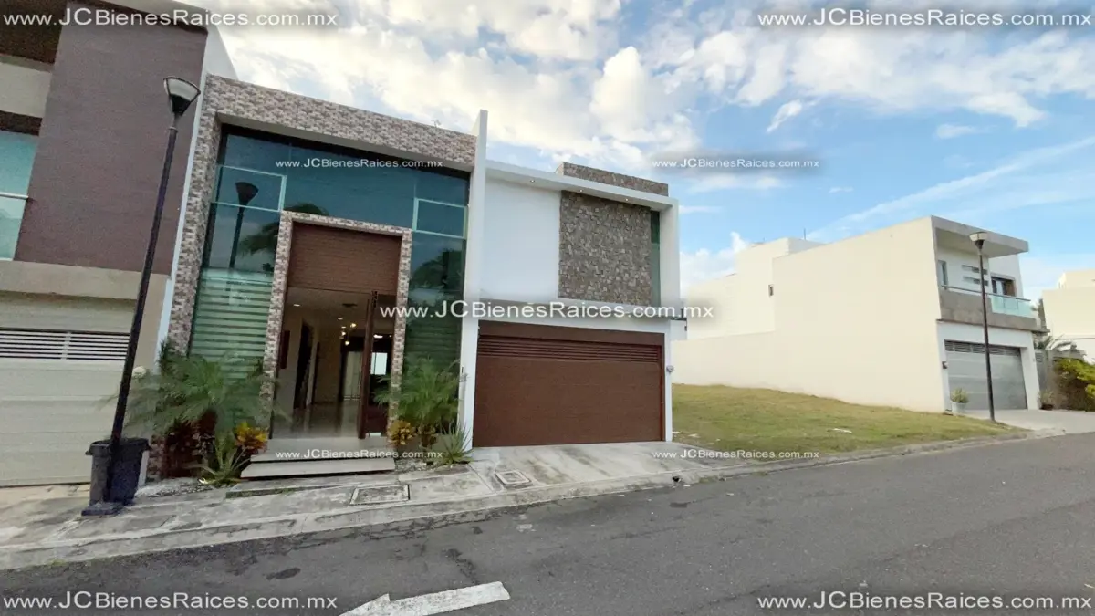 Casa en venta en Lomas Diamante, Alvarado — foto 1 de 20