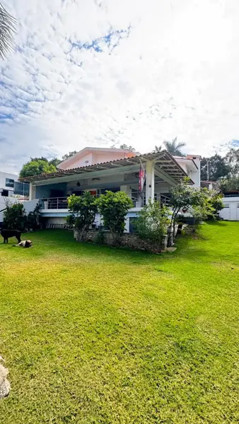CASAEN VENTA EN LAS CAÑADAS