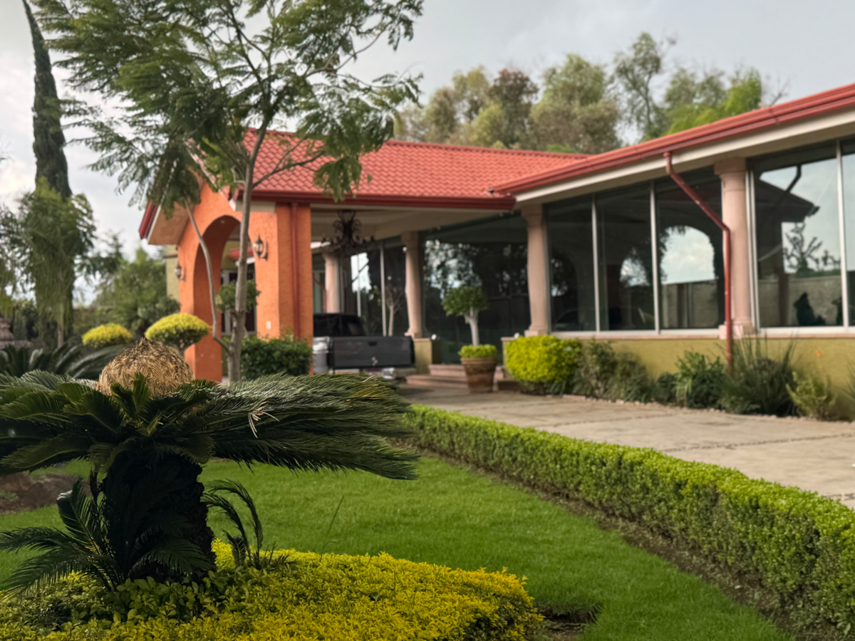 Quinta en venta en Prados Verdes, Quiroga — foto 1 de 26