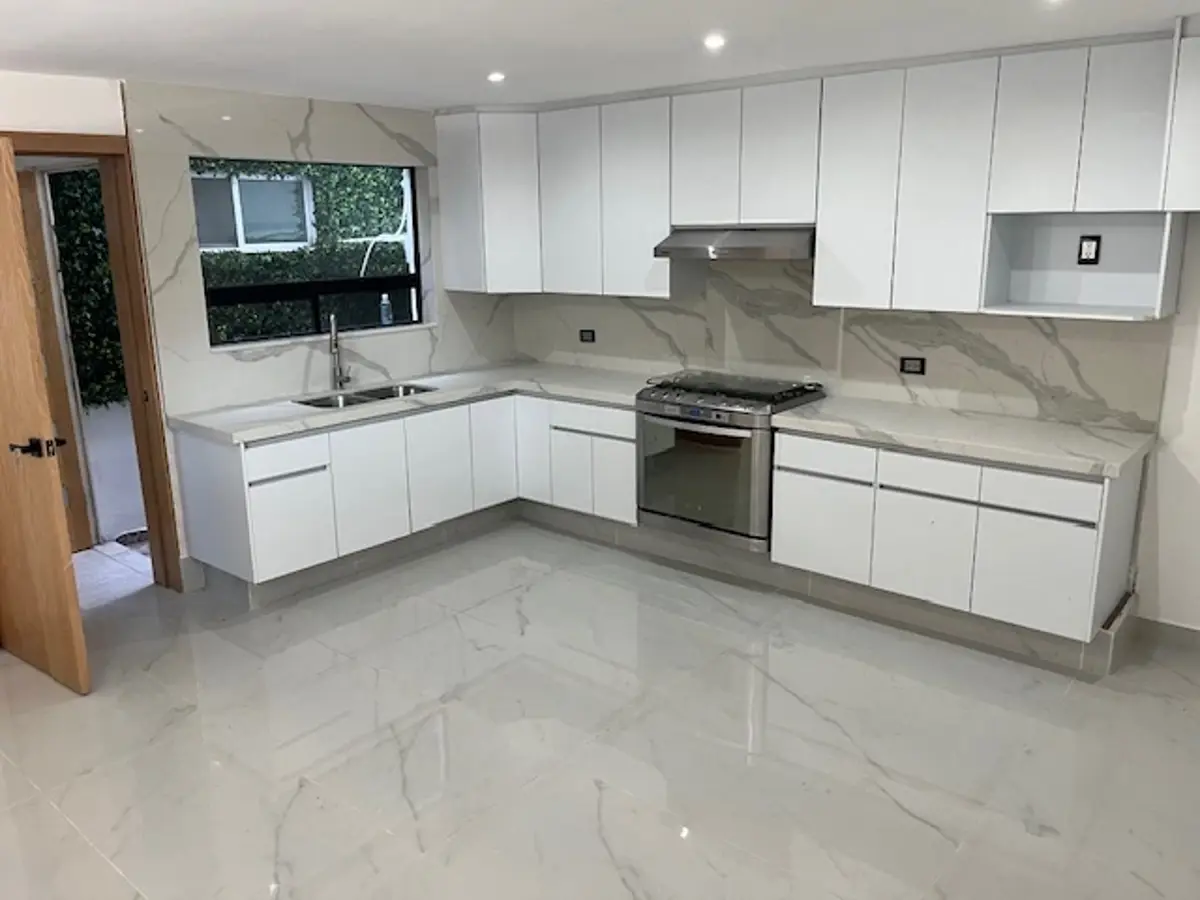 Casa en venta en Del Valle, San Pedro Garza García — foto 1 de 19