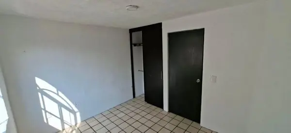 Casa en venta en Real de Valdepeñas, Zapopan — foto 2 de 6
