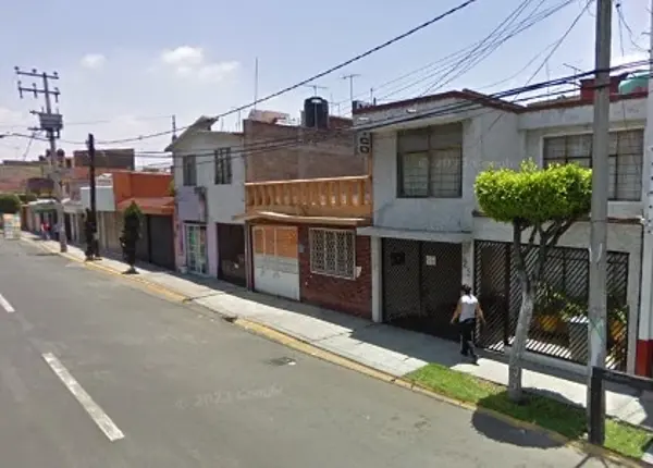Casa en venta en Bosques de Aragon, Nezahualcóyotl — foto 2 de 12