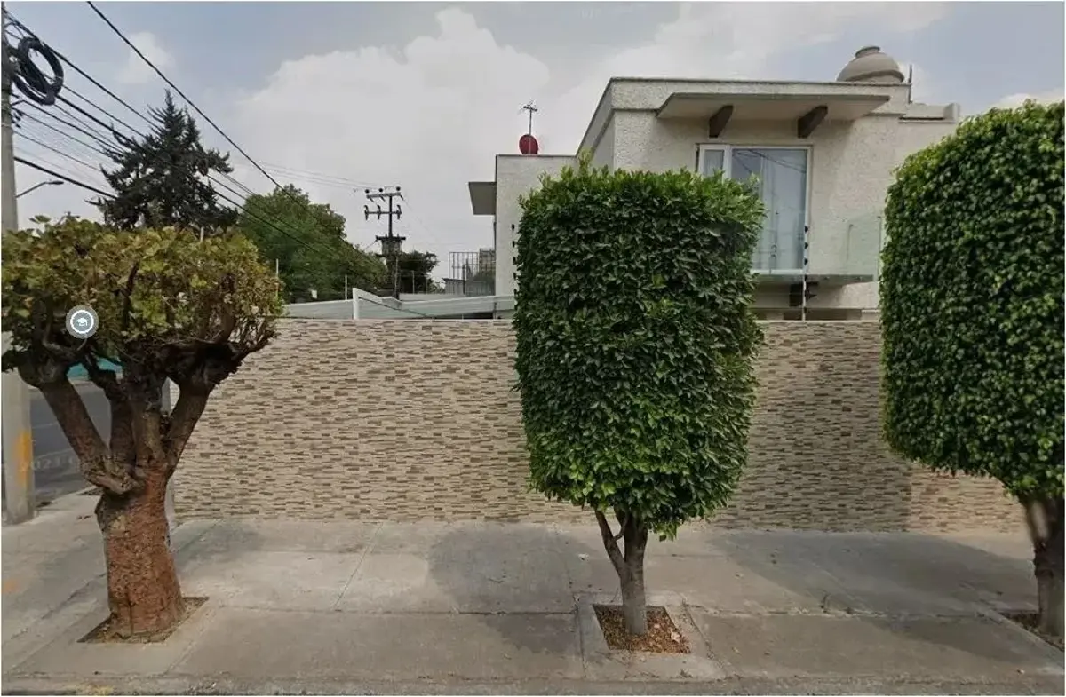 Casa en venta en Claveria, Azcapotzalco — foto 1 de 16