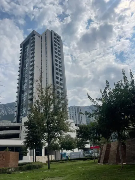 Departamento en Zona Valle Poniente, San Pedro Garza García, Nuevo León
