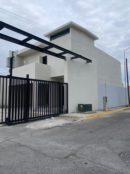 Casa en venta en Estancias de San Juan Bautista, Monclova — foto 2 de 16