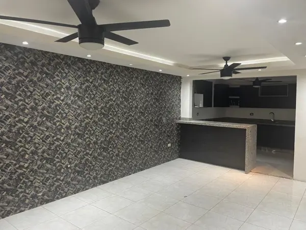 Casa en venta en Jardines del Canada, General Escobedo — foto 2 de 13
