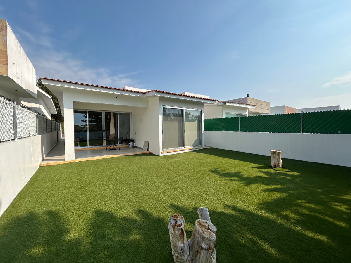 Casa en venta en Lomas de Cocoyoc, Atlatlahucan — foto 1 de 10