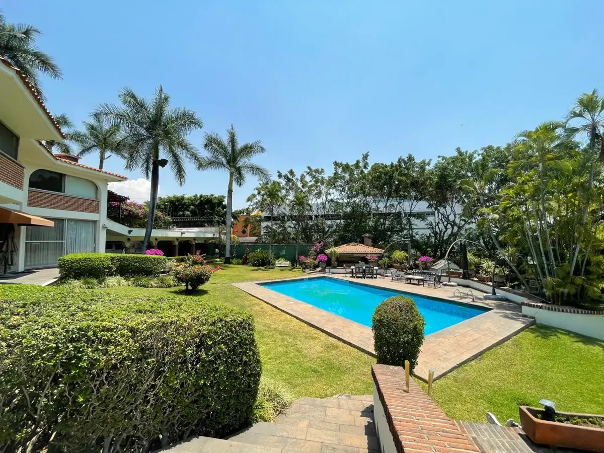 Casa en venta en Vista Hermosa, Cuernavaca — foto 1 de 24