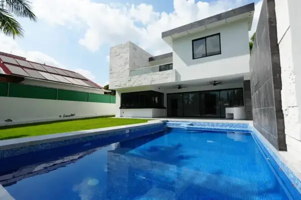 Casa en venta en Lomas de Cocoyoc, Atlatlahucan — foto 2 de 29