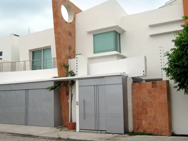 PRIVADA FLAMBOYANES
