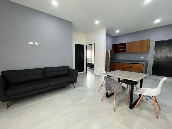 Departamento en renta en Caleta, Carmen — foto 3 de 8