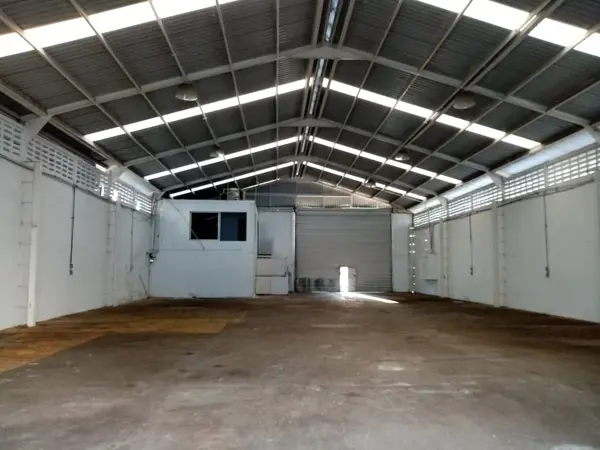 Bodega en renta en Puerto Pesquero, Carmen — foto 2 de 8