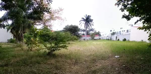 Terreno en renta en Miami, Carmen — foto 2 de 3