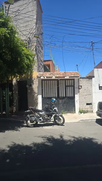 Casa en renta villas del sol atrás del auditorio Josefa Ortiz de Domínguez